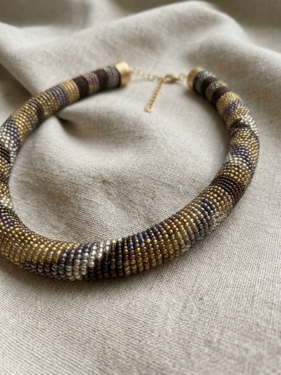 Abstract Beads Choker Necklace
