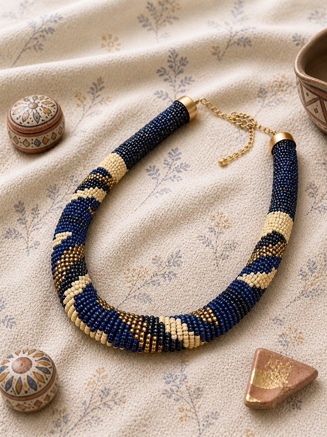 Abstract Beads Choker Necklace