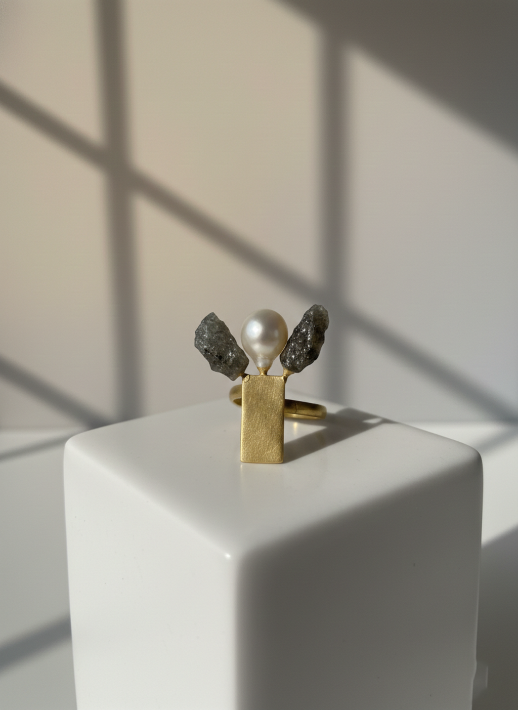 Bloom Pearl Ring